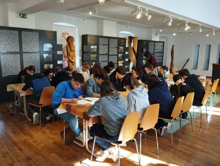 Időutazás Tokaji Ferenc jelenébe